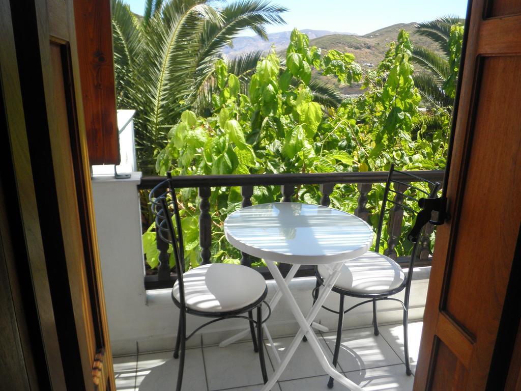 Mavrikou Helen Apartments Skyros Ruang foto